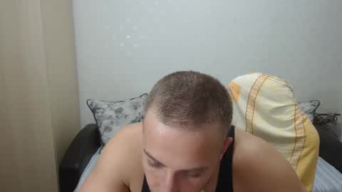 Snapshot of blondeagle chatting on 01/30/25, 08:53 Mr Blond online show from 01/30/25, 08:53