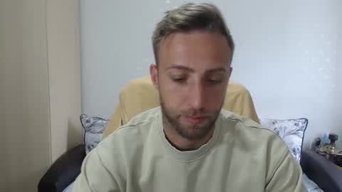 Snapshot of blondeagle chatting on 09/15/25, 07:08 Mr Blond online show from 09/15/25, 07:08