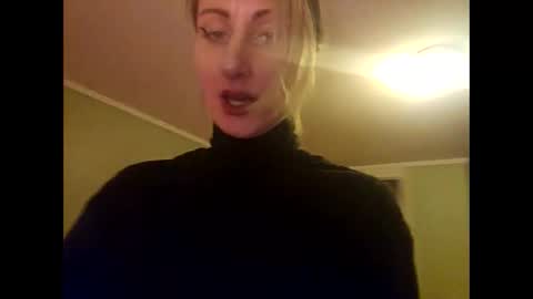 Gia  online show from 01/21/25, 12:57