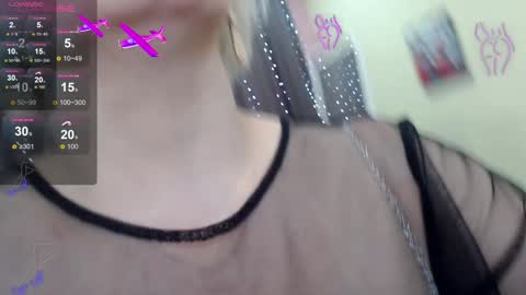 Blonde woman X online show from 01/23/25, 10:22