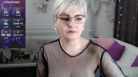 Blonde woman X online show from 02/16/25, 04:10