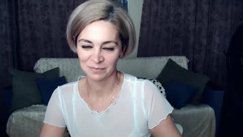 Lola online show from 12/08/24, 08:47