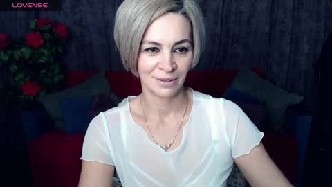 Lola online show from 01/04/25, 10:34