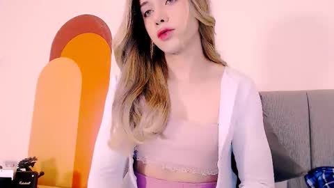 zoey  madisson 3 online show from 12/03/25, 04:27