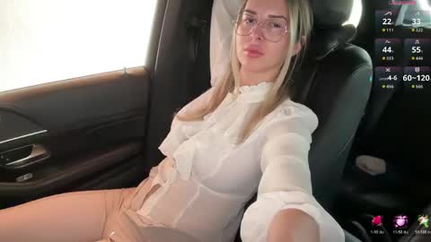 Snapshot of blondevenom chatting on 06/01/26, 01:24 OnlyFans livia77 twitter liv20 4u online show from 06/01/26, 01:24