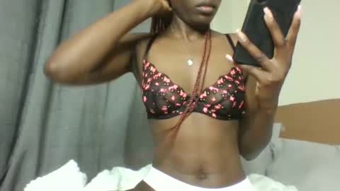 Bebes online show from 11/24/25, 02:22