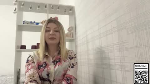 blondie_xoxoxo online show from 01/13/26, 08:41
