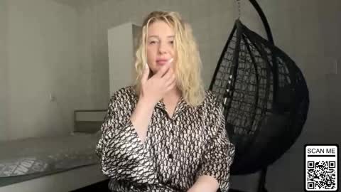 blondie_xoxoxo online show from 05/26/26, 11:39