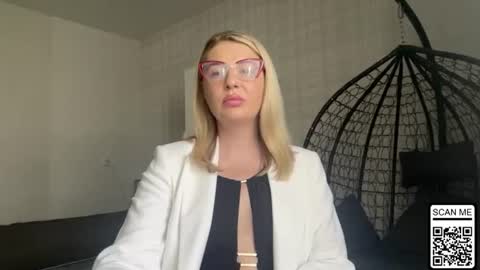 blondie_xoxoxo online show from 06/11/26, 08:34