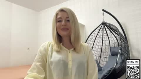 blondie_xoxoxo online show from 06/22/26, 09:45