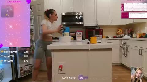 Bubbles online show from 09/22/25, 02:02