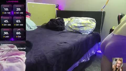 Bubbles online show from 12/01/25, 04:17