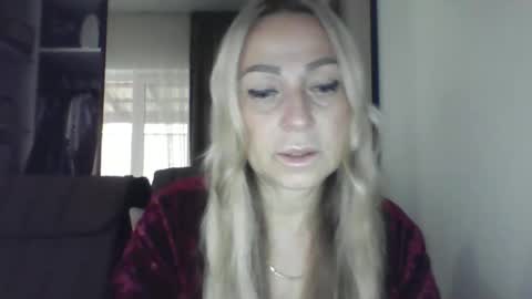 Iren online show from 09/12/25, 08:14