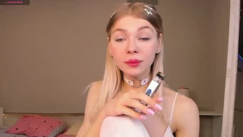 blondy_fina online show from 05/24/26, 04:28