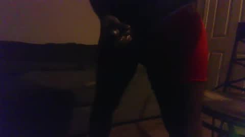 Snapshot of blongd2 chatting on 11/23/25, 09:31 blongd2 online show from 11/23/25, 09:31