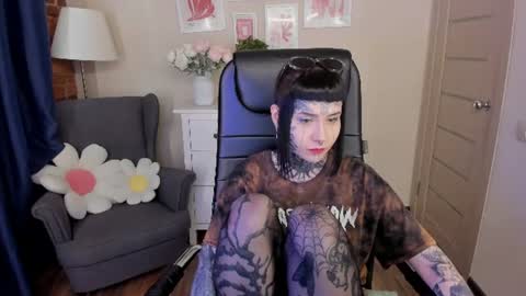 Mary online show from 06/19/26, 11:36