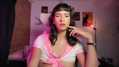 Bella Bloom ts online show from 05/21/26, 02:07