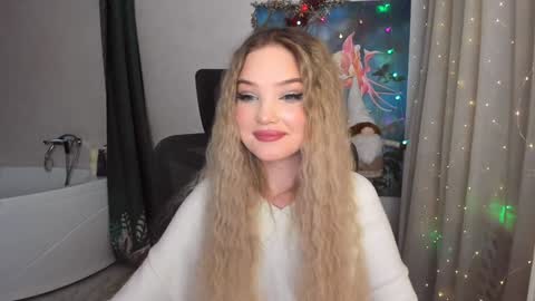 Sophia online show from 12/06/24, 06:50