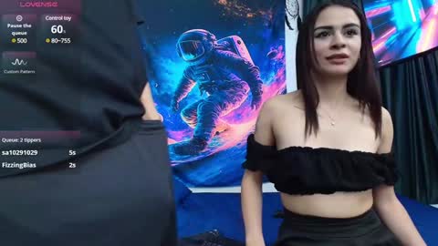 Snapshot of blowjob_sex69 chatting on 01/05/25, 04:58 santiylola online show from 01/05/25, 04:58