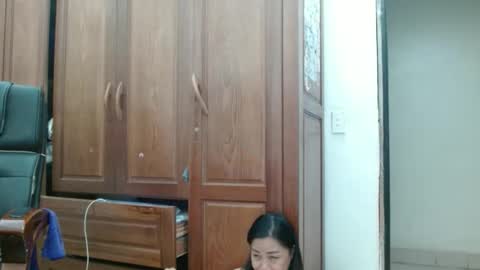 Snapshot of blowy079 chatting on 09/17/25, 09:16 blowy079 online show from 09/17/25, 09:16