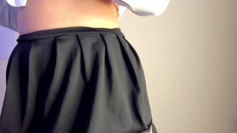 Snapshot of blue_anngel chatting on 09/24/25, 11:52 blue_anngel online show from 09/24/25, 11:52