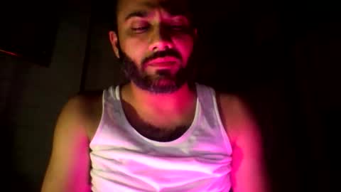 Snapshot of blue_bearr chatting on 12/01/25, 05:40 Blue Bear online show from 12/01/25, 05:40