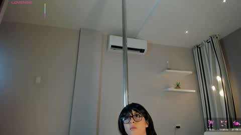 blue_sixx online show from 10/12/25, 09:14