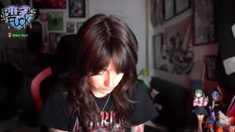 Blue online show from 09/22/25, 03:41