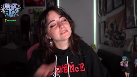 Blue online show from 09/25/25, 01:20