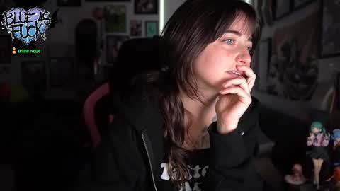 Blue online show from 10/02/25, 01:12