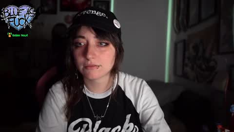 Blue online show from 10/07/25, 01:14