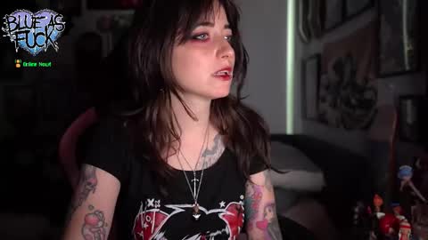 Blue online show from 10/10/25, 12:53