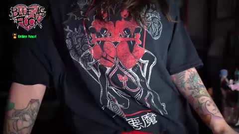 Blue online show from 11/26/25, 02:01