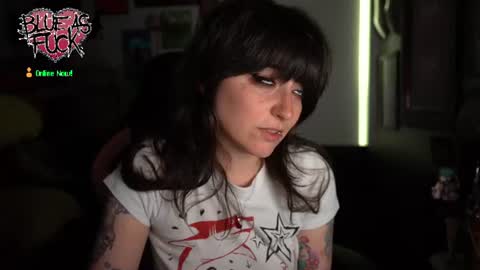 Blue online show from 06/18/26, 01:50