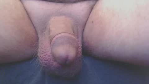 Snapshot of bluebee420 chatting on 02/25/25, 09:42 bluebee420 online show from 02/25/25, 09:42