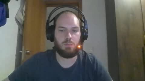 Blue online show from 02/28/25, 10:06