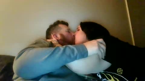 bluedemoneyes1986 online show from 03/01/25, 04:15