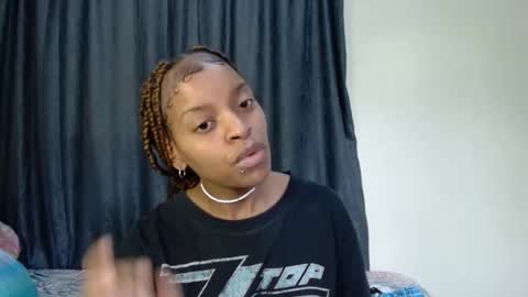 Snapshot of bluedi622952 chatting on 03/14/26, 08:53 Tee online show from 03/14/26, 08:53