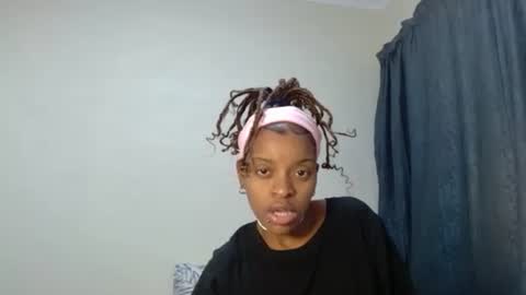 Snapshot of bluedi622952 chatting on 03/30/26, 06:31 Tee online show from 03/30/26, 06:31