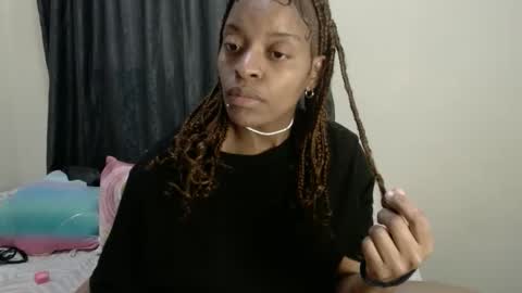 Snapshot of bluedi622952 chatting on 04/16/26, 09:10 Tee online show from 04/16/26, 09:10