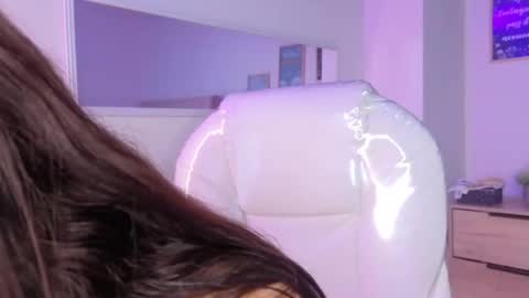        online show from 11/06/25, 11:33