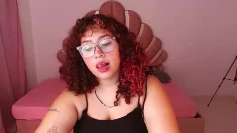 Bluee online show from 09/17/25, 10:33