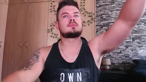 Snapshot of blueeyeboy0 chatting on 10/09/25, 07:17 blueeyeboy0 online show from 10/09/25, 07:17