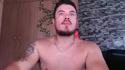 Snapshot of blueeyeboy0 chatting on 10/30/25, 07:54 blueeyeboy0 online show from 10/30/25, 07:54