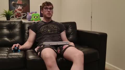 blueeyedtallguy online show from 10/07/25, 01:25