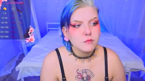 Hi my name is Lunaray online show from 09/24/25, 11:02