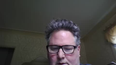 bluemoose70 online show from 06/01/26, 05:47