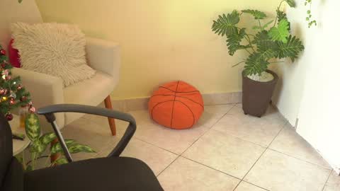 FLORAA online show from 12/26/24, 11:10