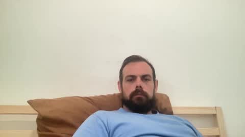 Snapshot of blueteashirt chatting on 09/26/25, 01:04 blueteashirt online show from 09/26/25, 01:04