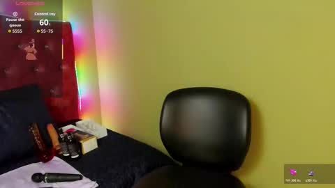 Violette 3 online show from 10/18/25, 08:09